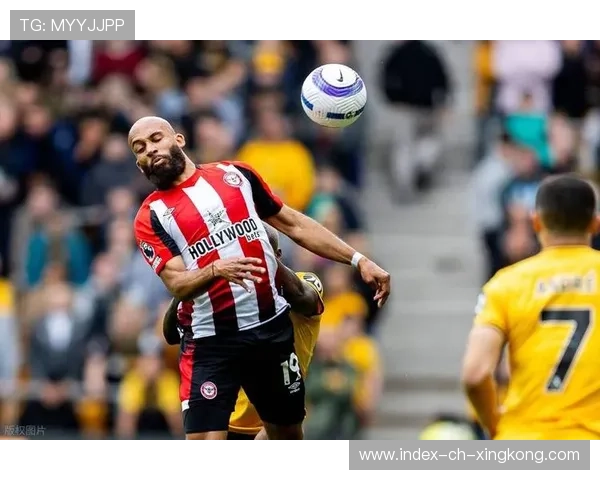 曼联重新寻前锋，曼联前锋转会