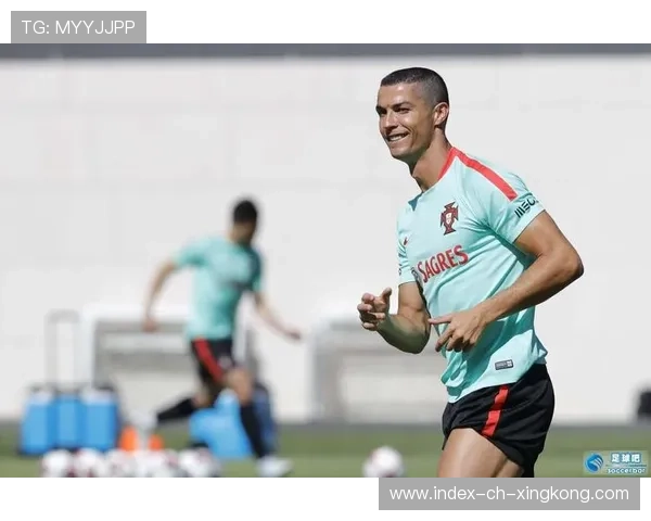 本菲卡盯C罗式冲击节奏：以梦想编织未来的足球笔记